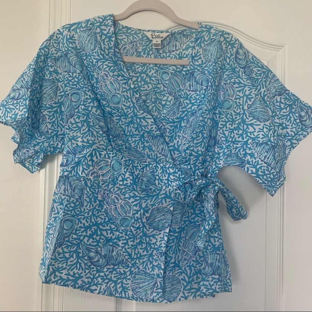 Lilly Pulitzer White tag Shell Print Wrap top